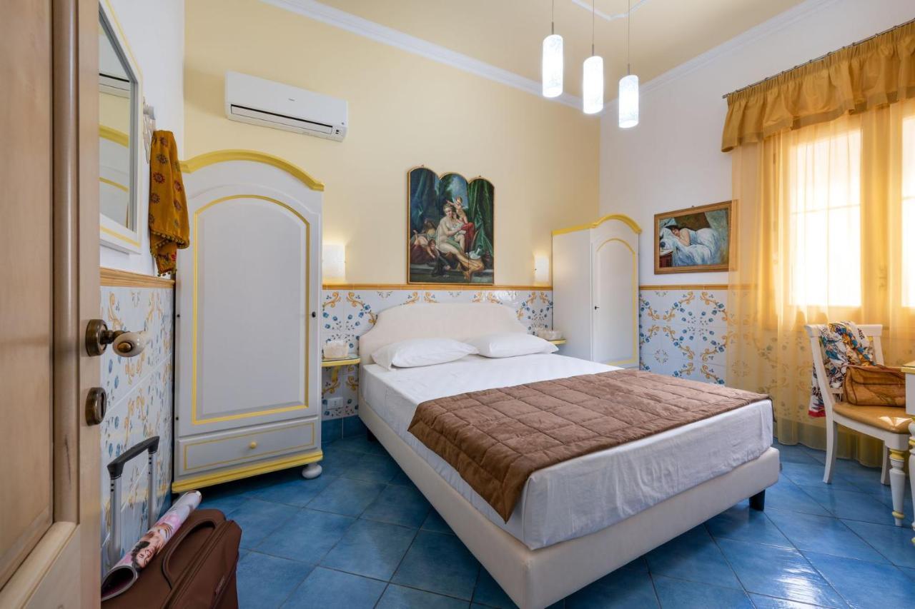 Albert Rooms & Breakfast Сан-Вито-Ло-Капо Экстерьер фото